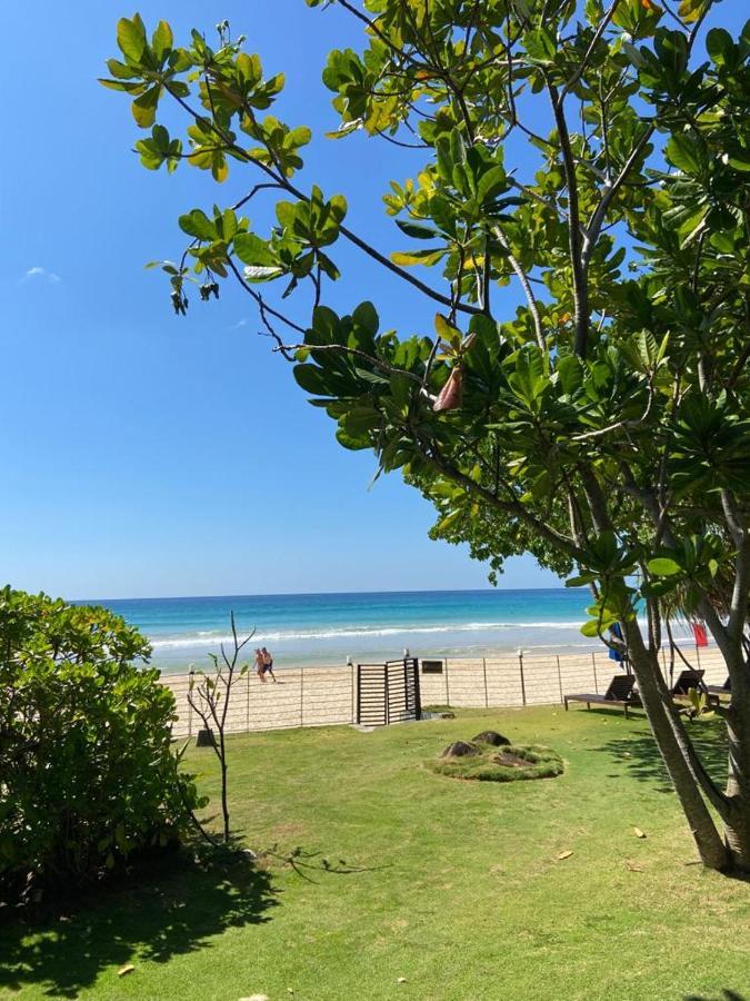 Solas Surf Ahangama Bagian luar foto