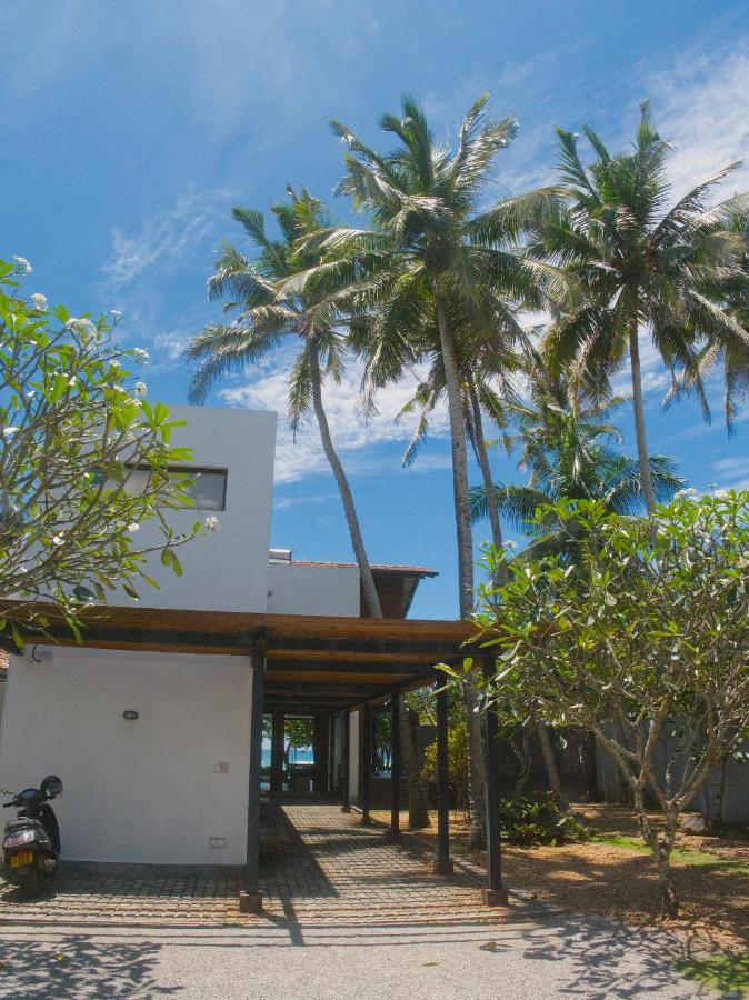 Solas Surf Ahangama Bagian luar foto